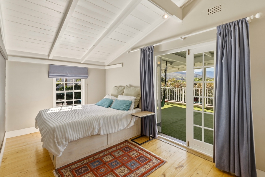 6 Bedroom Property for Sale in La Concorde Western Cape
